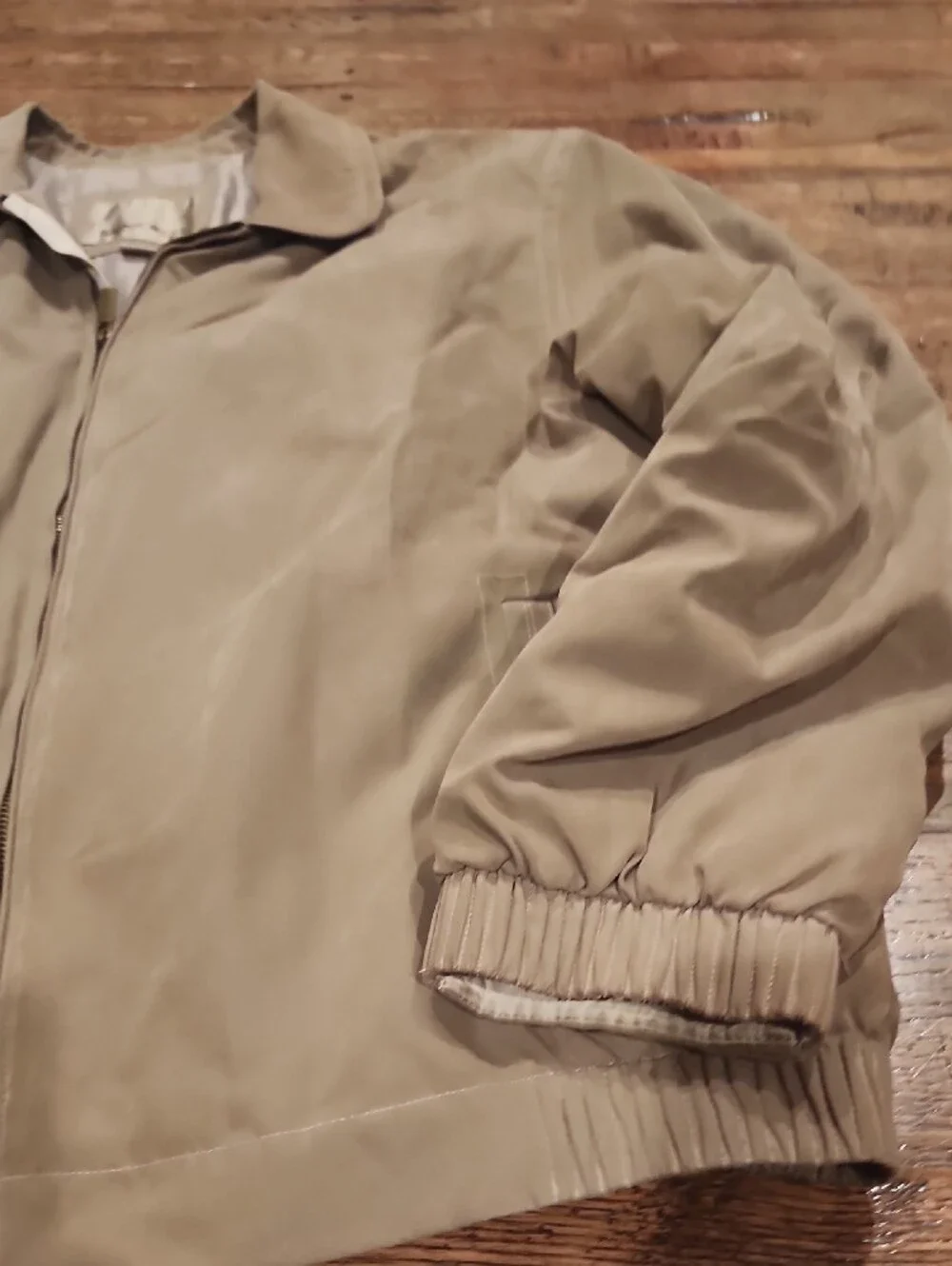 Vtg tan Rainforest full-zip lightweight jacket